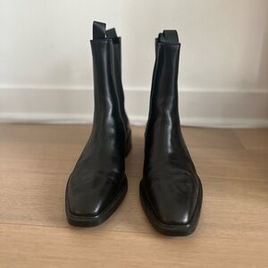 Aeyde Simone Calf Leather Chelsea Boots. Worn once. Comes in Box.